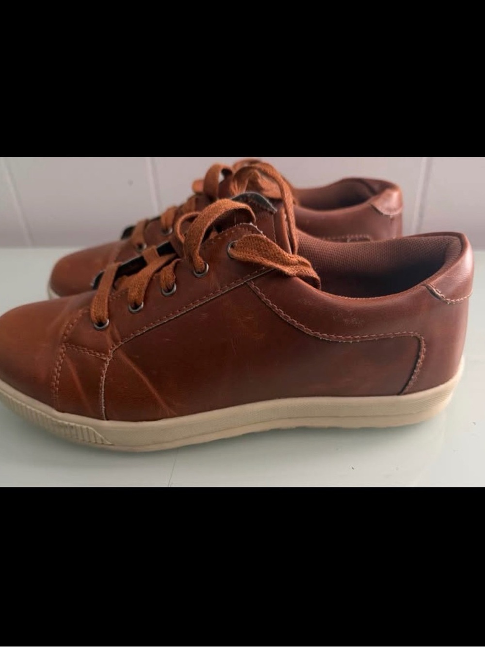 Deer Stags Kids Brown Lace-Up Dress Sneakers